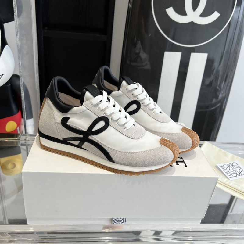 Loewe Sneakers